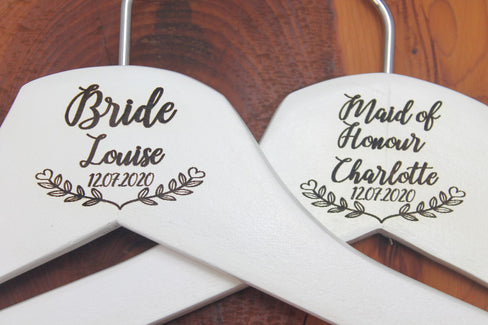 Personalised Bridal Wedding Hanger in Wood or White - Hanger Engraved Wedding Gift Bride, Bridesmaids and more - Floral Banner