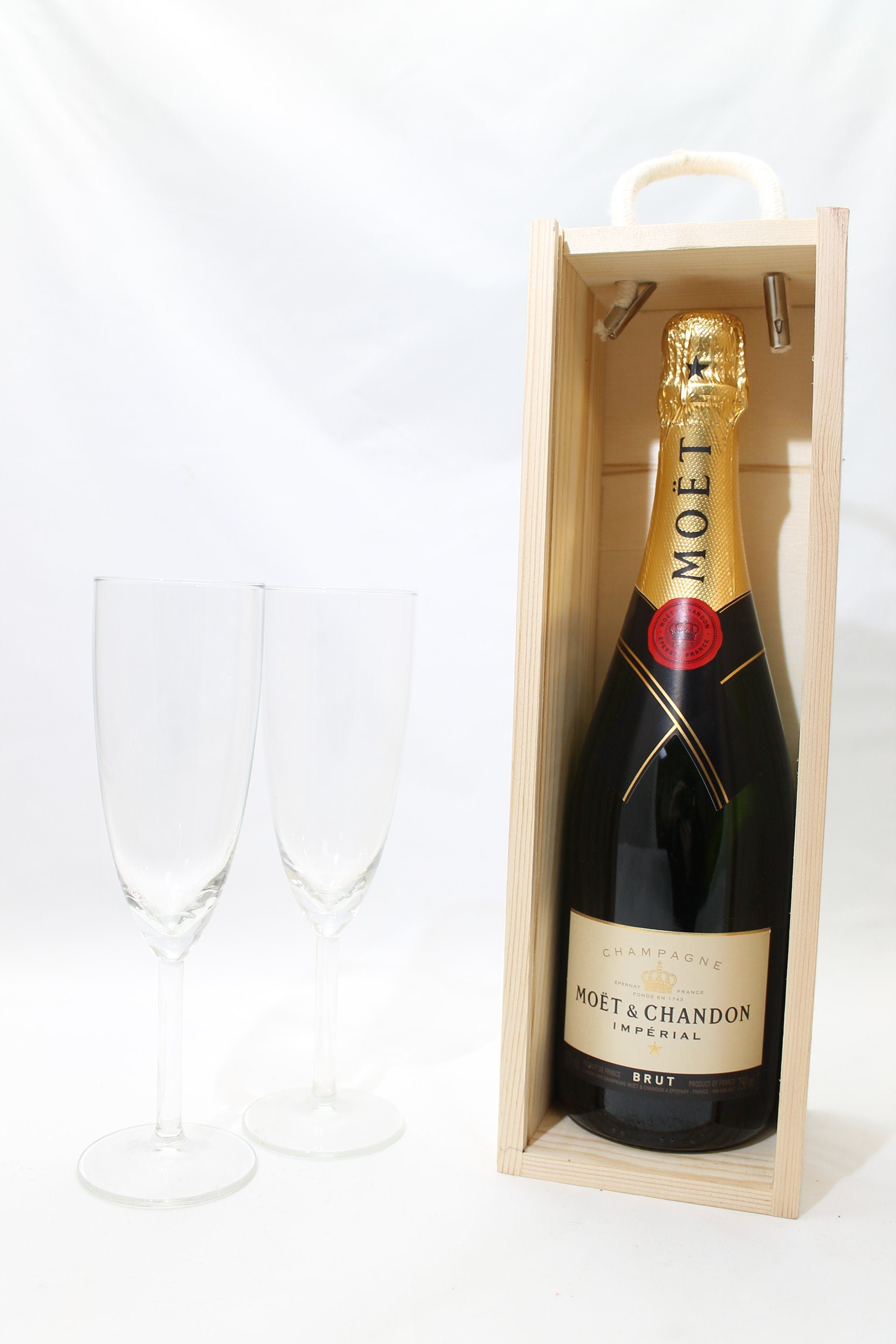 Personalised Christmas Gift Bottle Box Customised Christmas Present Personalised Christmas & New Year Champagne Wooden Bottle Box Gifts