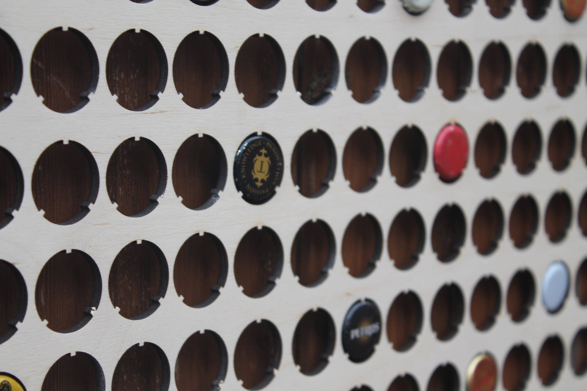 238 Large Bottle Cap Holder Beer Cap Map Collection