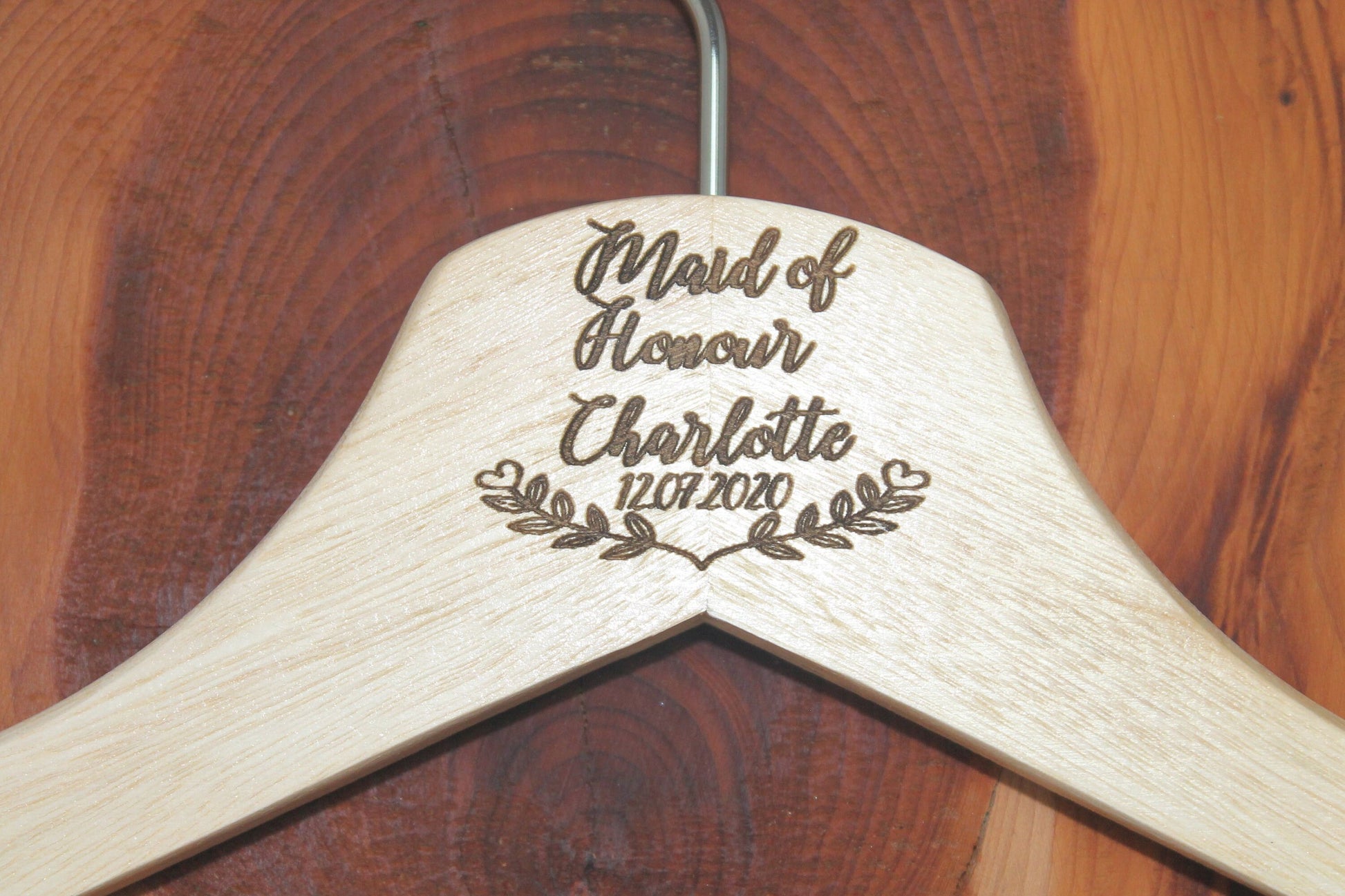 Personalised Bridal Wedding Hanger in Wood or White - Hanger Engraved Wedding Gift Bride, Bridesmaids and more - Floral Banner