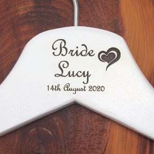 Personalised Bridal Wedding Hanger in Wood or White - Hanger Engraved Wedding Gift Bride, Bridesmaids and more - Deco Heart