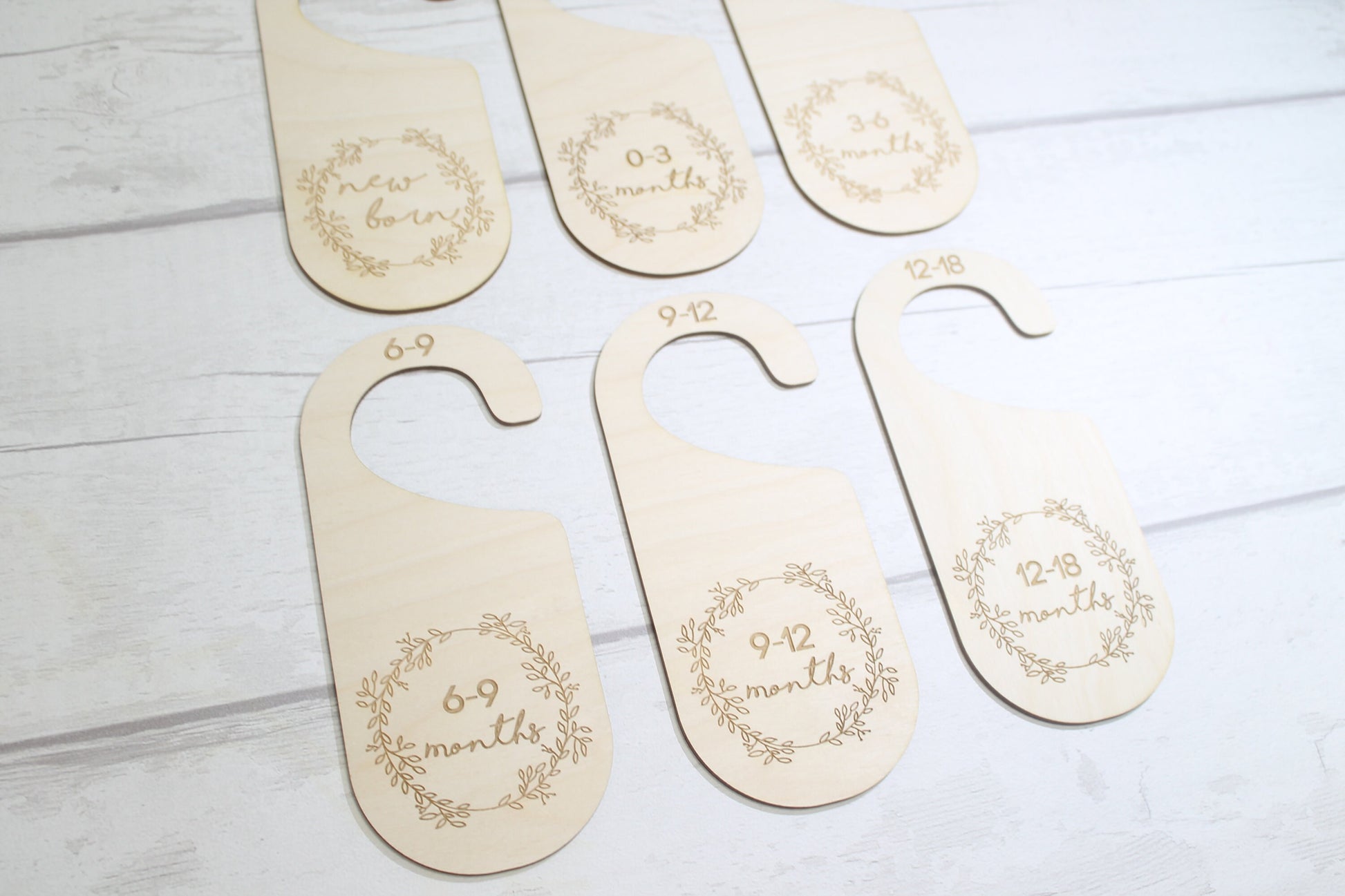 Baby Wardrobe Dividers - Baby Closet Dividers - Baby Shower Gift- New Baby Present - Nursery Decor - Wreath Set
