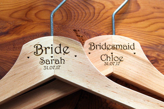 10 Personalised Bridal Wedding Hanger in Wood or White - Hanger Engraved Wedding Gift Bride, Bridesmaids and more.